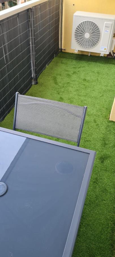 Apartment Climatise Vue A 100m Du Mole *
